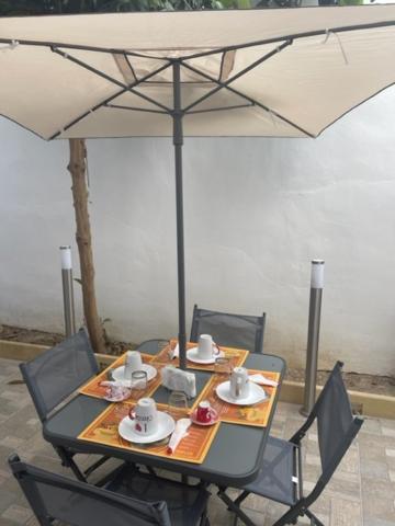 Bed and Breakfast Dimora Nonna Ada Aradeo Exterior foto